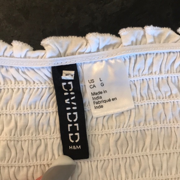 H&M Short Sleeve Tube Top - Picture 2 of 2